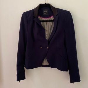 Zara cropped for woman’s blazer